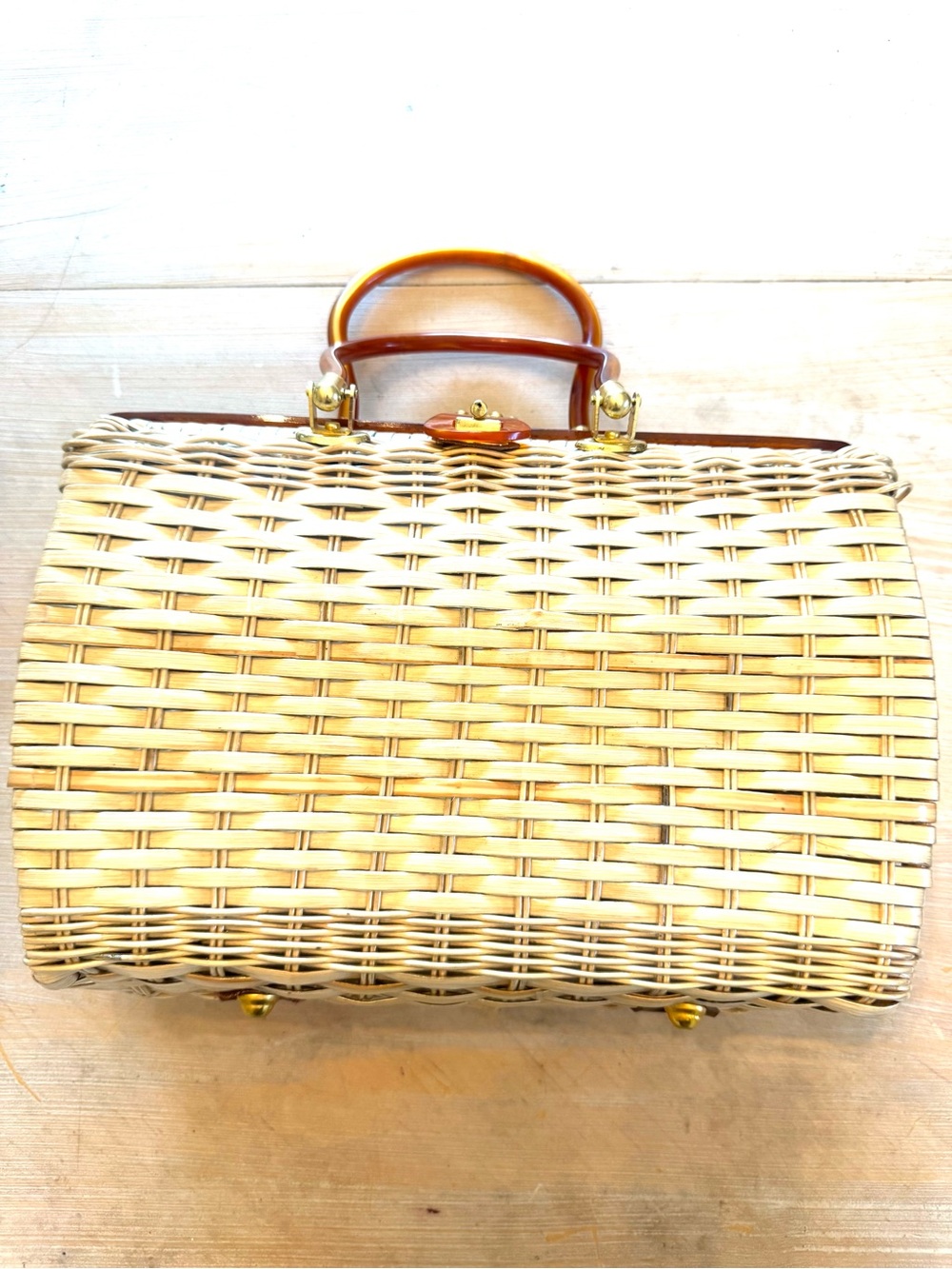 Vintage Princess Charming by Atlas Woven Wicker Fan Motif Handbag 🪭 - Picture 3 of 8